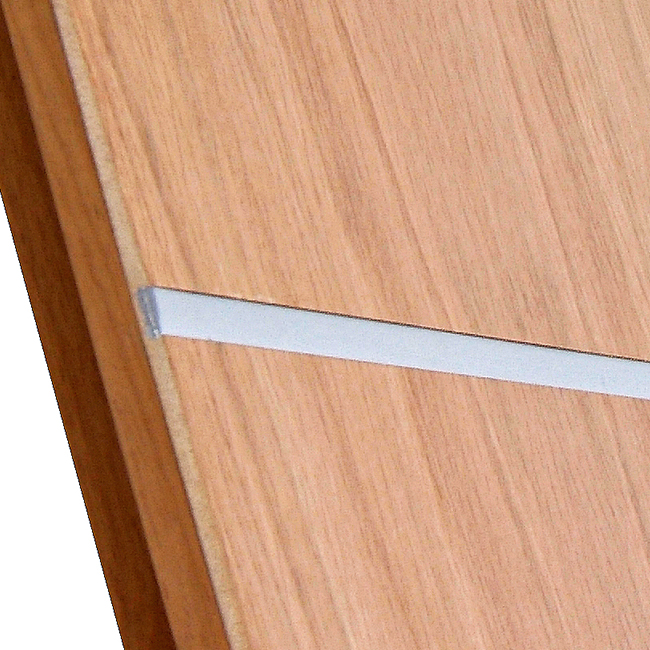 Détail de finition des portes intérieures de la gamme Expression